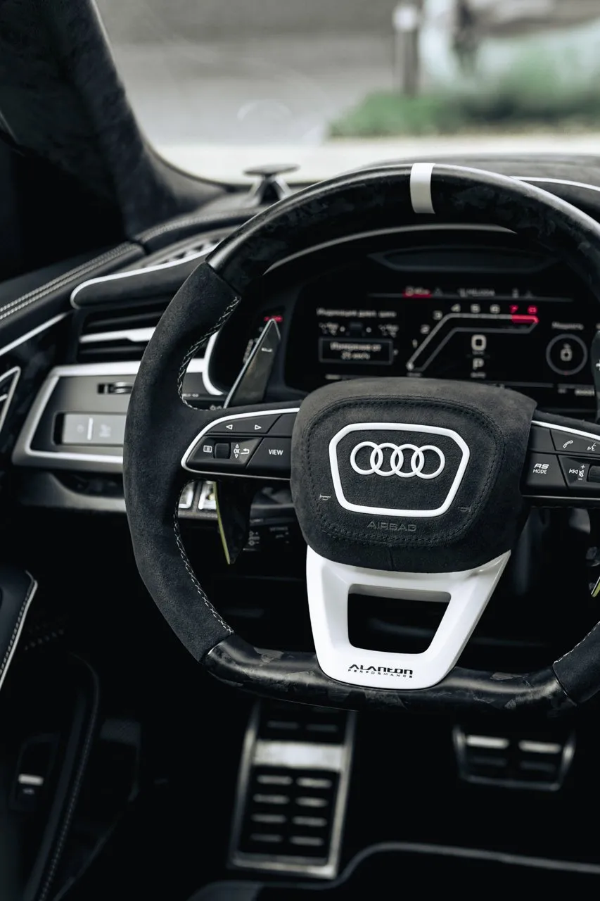 Audi RSQ8 / Фото 86