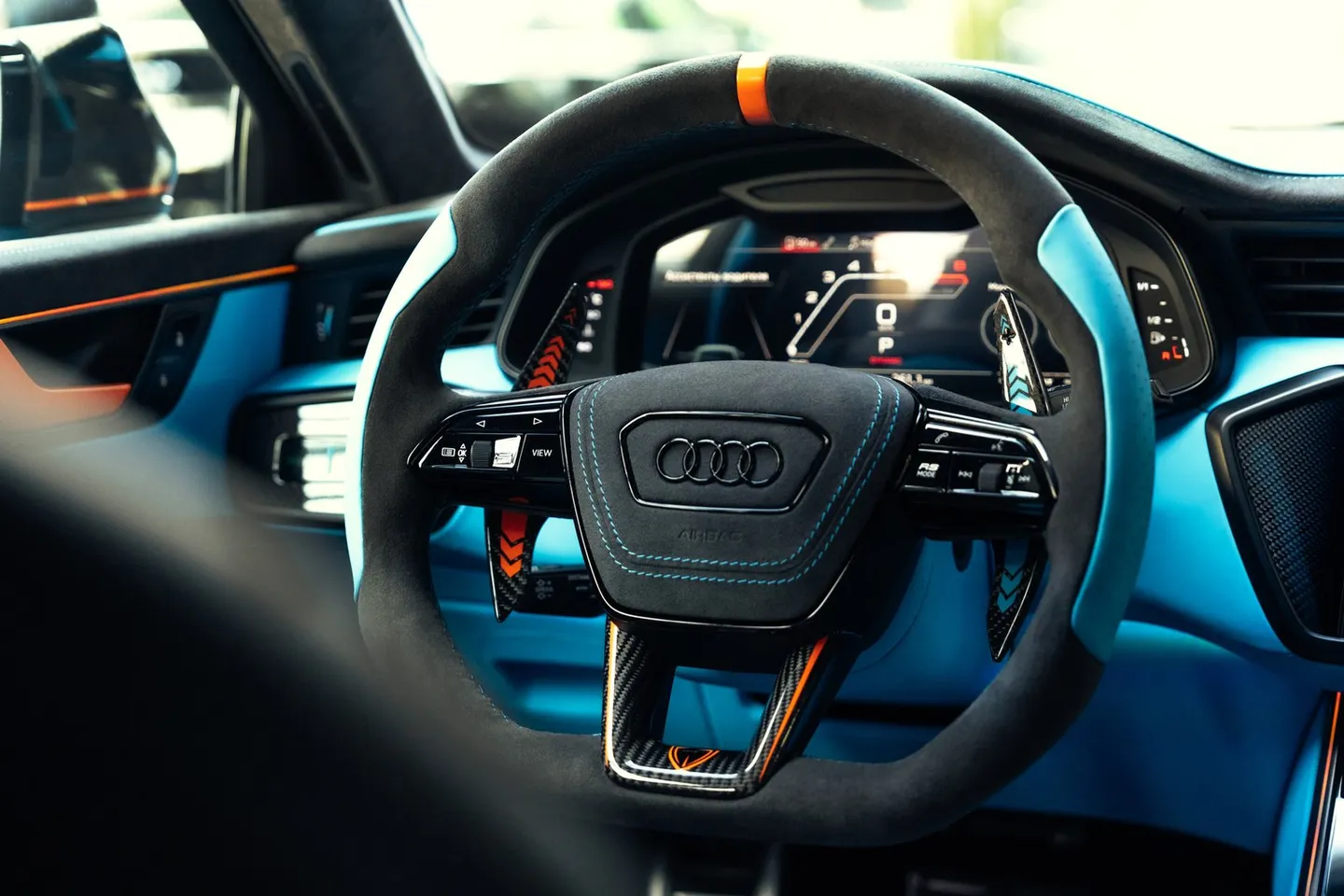 Audi RS6 / Фото 44