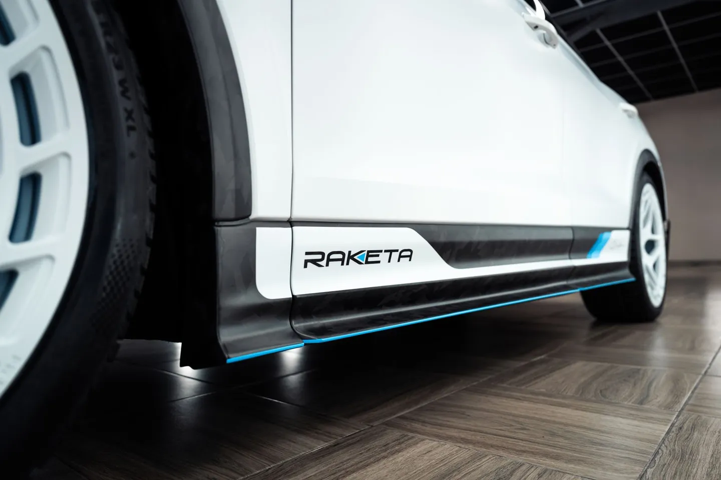 Audi RSQ8 / Фото 12