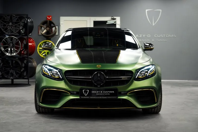 Mercedes-Benz E63 AMG / Фото 4