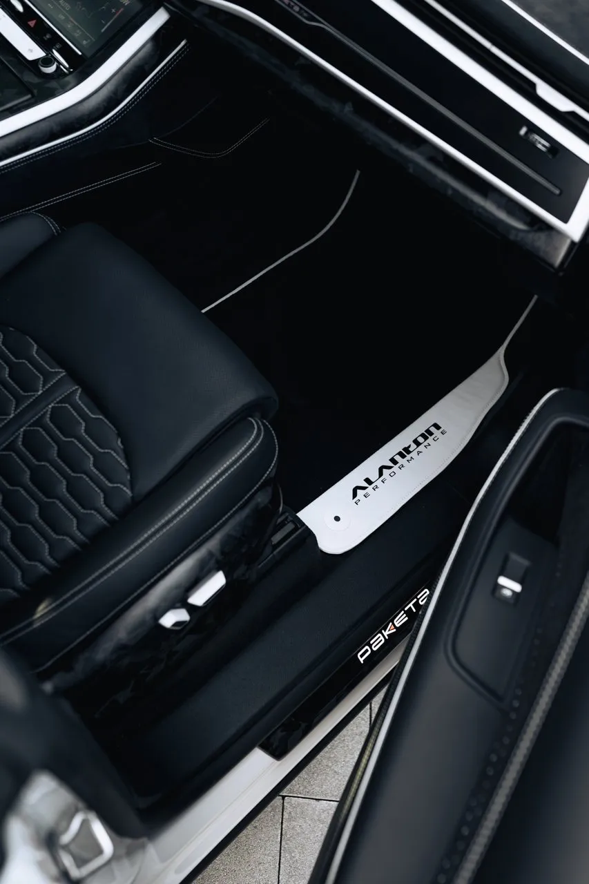 Audi RSQ8 / Фото 71