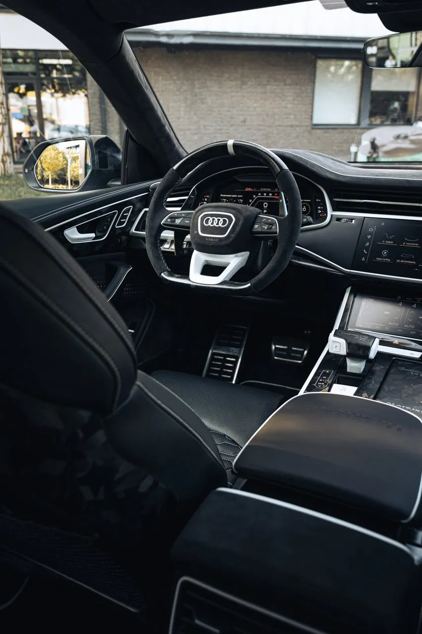 Audi RSQ8 / Фото 49
