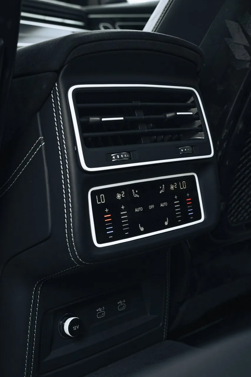 Audi RSQ8 / Фото 96