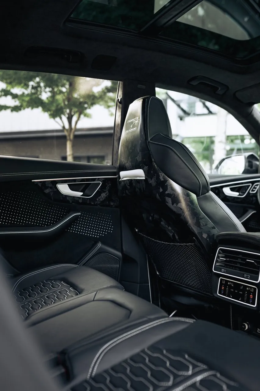 Audi RSQ8 / Фото 95