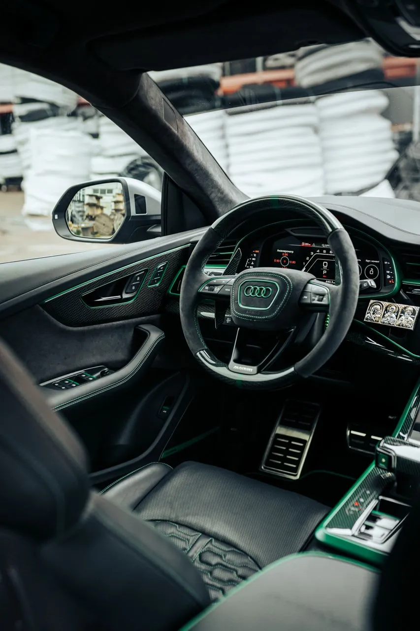 The CAT Project / Audi RS Q8 / Фото 9