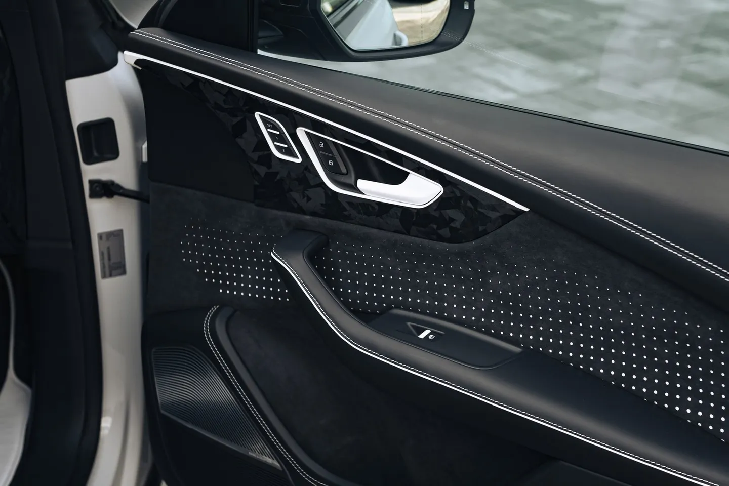 Audi RSQ8 / Фото 65