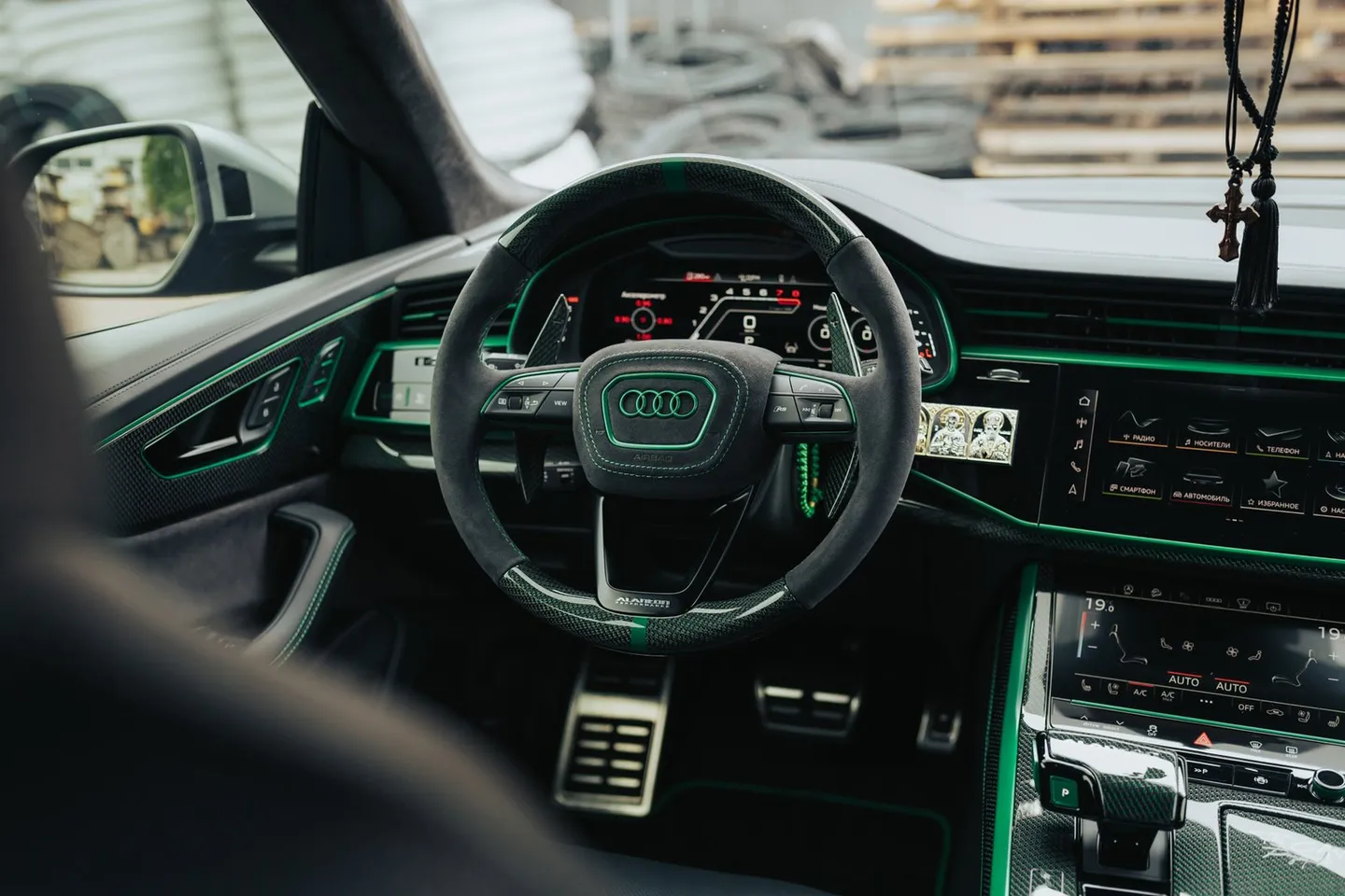 The CAT Project / Audi RS Q8