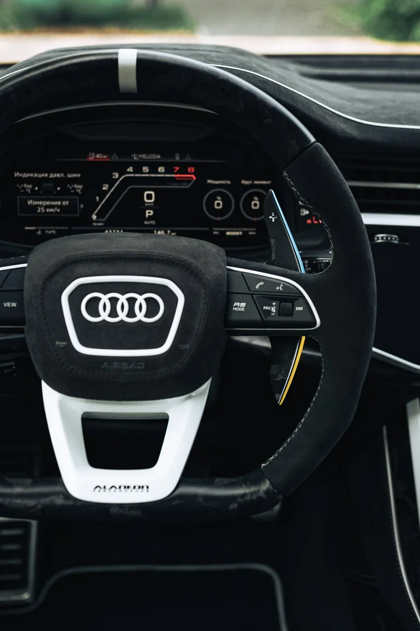 Audi RSQ8 / Фото 90
