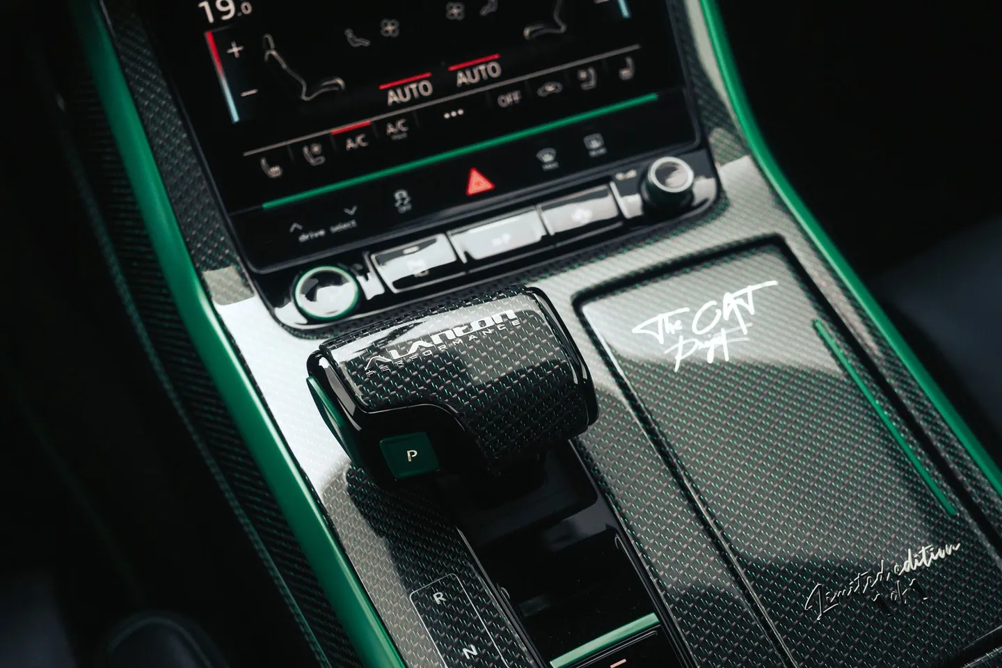 The CAT Project / Audi RS Q8 / Фото 12